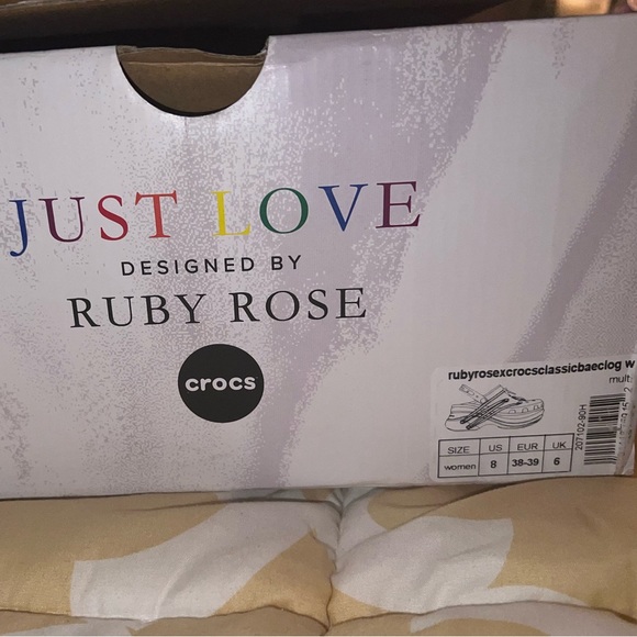 Limited Edition Ruby Rose Just Love crocs - Picture 3 of 4